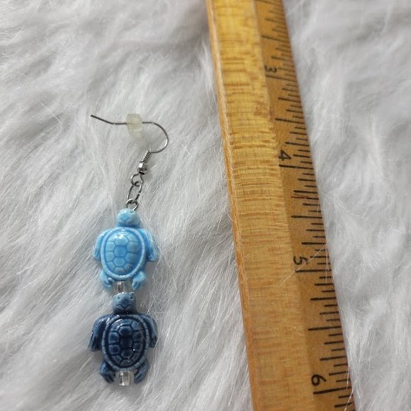 Handmade Double Turtle Earrings - Picture 2 of 2